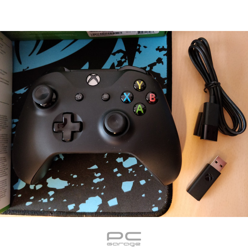 Controller Microsoft Xbox One Wireless Black + Wireless Adapter v2 pentru Windows 10 PC Garage