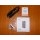 Tampoanele de cauciuc, cele 4 suruburi, manualul, certificatul si cablul USB 3.0/2.0