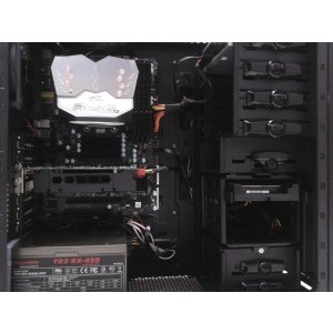 wire management decent este chiar aerisita bine