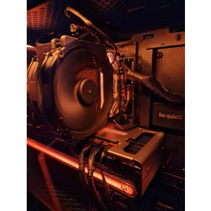 Sistem be quiet 500fx i9 14900k amd 7800xt noctua nh d15 black ssd kingston ram kingston fury B