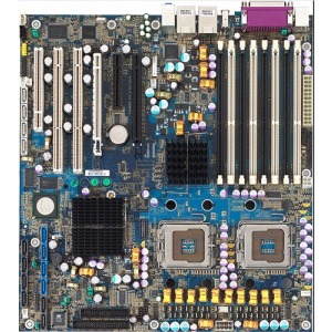 TYAN Placa de baza Tempest i5000XT