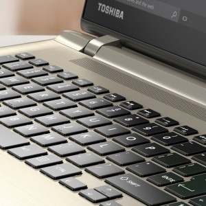 Toshiba 15.6" Satellite P50-C-18C, FHD IPS, Procesor Intel® Core™ i7-6700HQ (6M Cache, up to 3.50 GHz), 8GB, 1TB + 8GB SSH, GeForce 950M 4GB, no OS, Gold