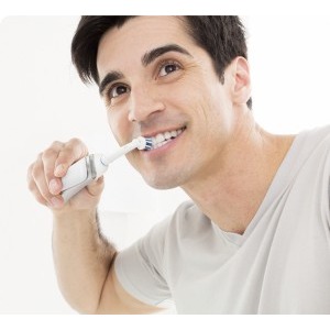 Oral-B Periuta de dinti electrica ProExpert DB4.010