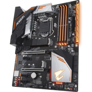GIGABYTE H370 AORUS GAMING 3 WIFI
