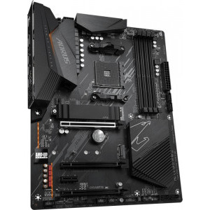 GIGABYTE B550 AORUS ELITE