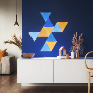 Nanoleaf Starter Kit Shapes Triangles, Wi-Fi, LED, RGB compatibil Apple HomeKit, Google Assistant, 4 panouri