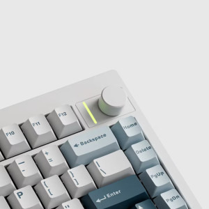 QwertyKey 75 Pro V2 RGB White Tactil Prelubrifiat V2 Switch Mecanica