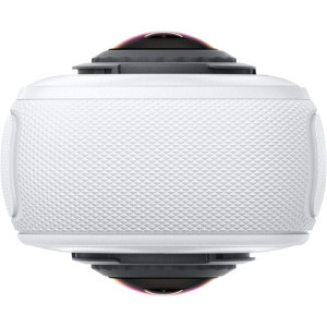 Insta360 X4 Air Graphite White Starter Bundle