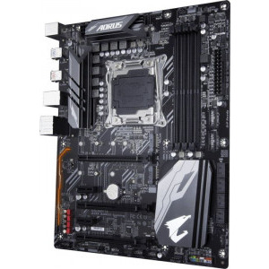 GIGABYTE AORUS X299 Gaming
