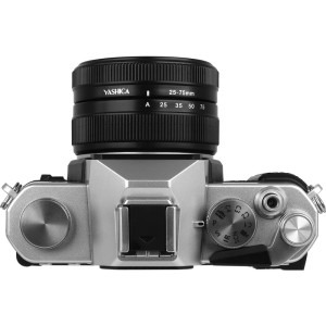 YASHICA FX-D 100
