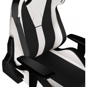 Genesis Nitro 650 Howlite White