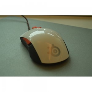 SteelSeries Kana v2 White
