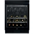 Frigider Electrolux Vitrina vinuri incorporabila EWUD140B8B, 122 L, 40 sticle, Clasa G, Dual-Zone Pro, Control electronic, 82 cm, Negru