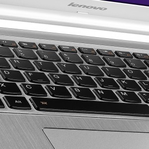 Lenovo 15.6" Z51-70, FHD, Procesor Intel® Core™ i5-5200U 2.2GHz Broadwell, 4GB, 1TB, Radeon R9 M375 2GB, FreeDos, White, JBL speakers