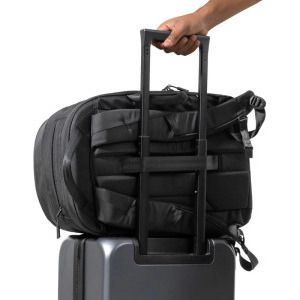Tomtoc Rucsac laptop 16 inch UrbanEX-T77, capacitate 26L, baza intarita 840D, fermoare YKK, culoare negru
