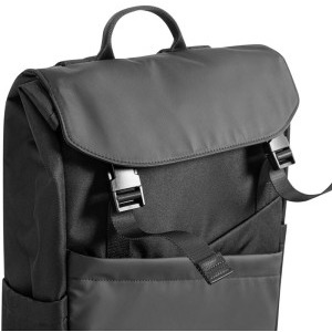 Tomtoc Rucsac laptop 16 inch Slash-T64 Flip, capacitate 18L, material rezistent la apa, fermoare YK, culoare negru